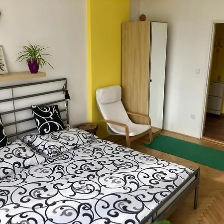 B * Luhačovice