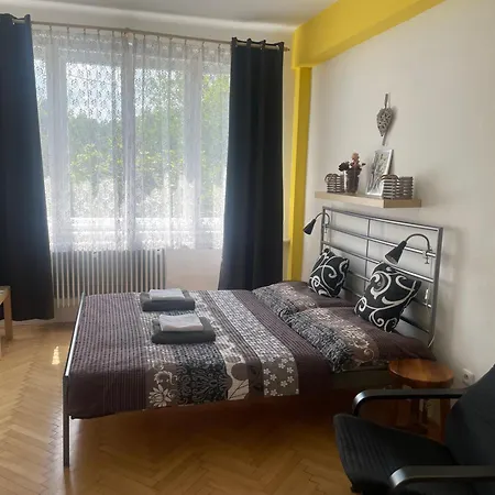 B * Luhačovice